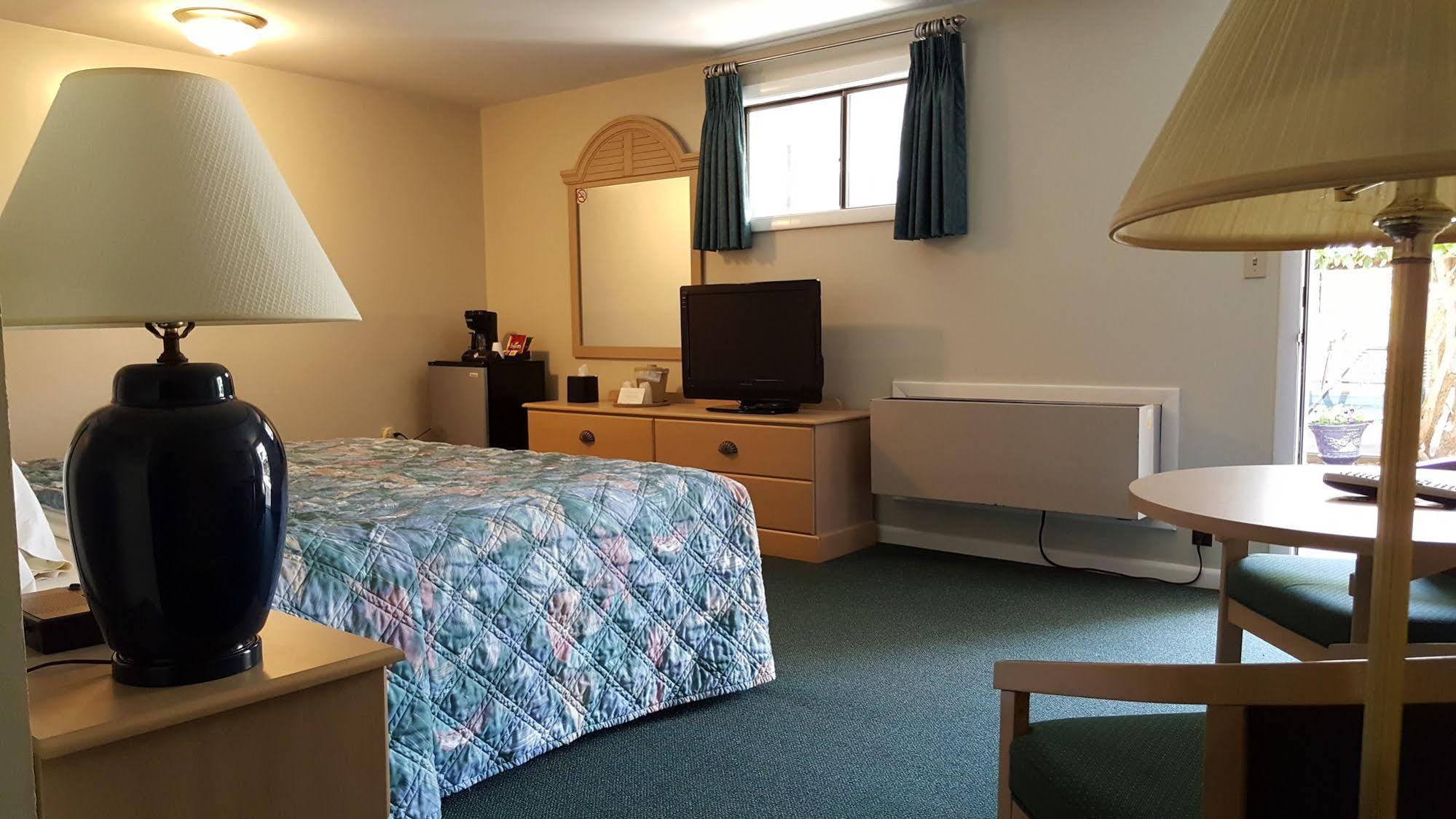 Southfleet Motor Inn ウェルフリート エクステリア 写真