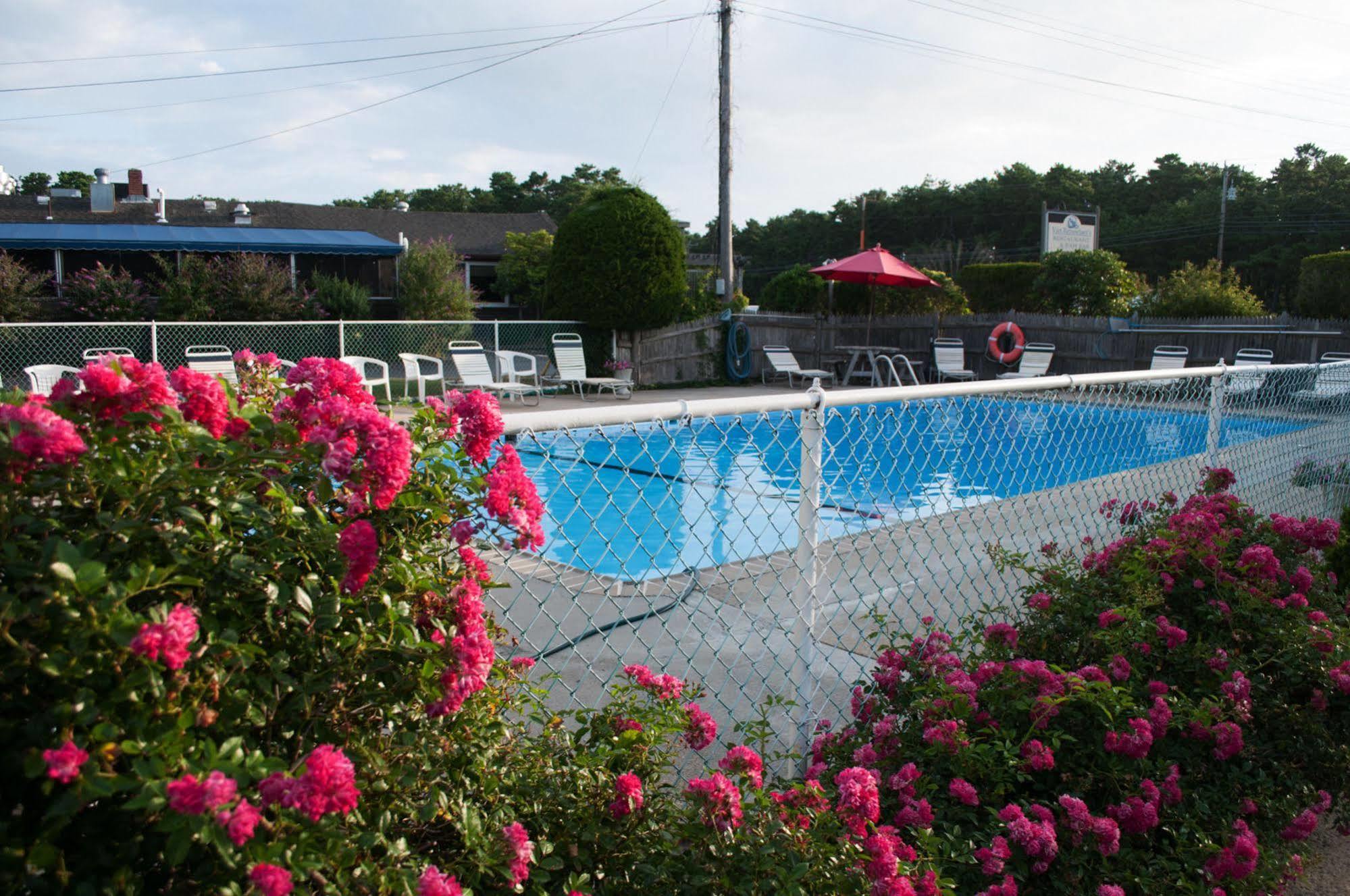 Southfleet Motor Inn ウェルフリート エクステリア 写真